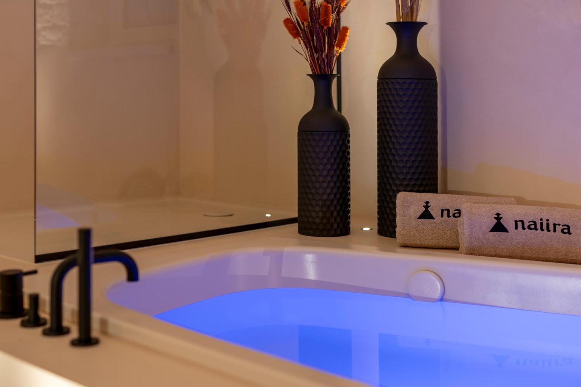 דירות אלברובלו Naiira Luxury Trullo - Jacuzzi And Patio מראה חיצוני תמונה